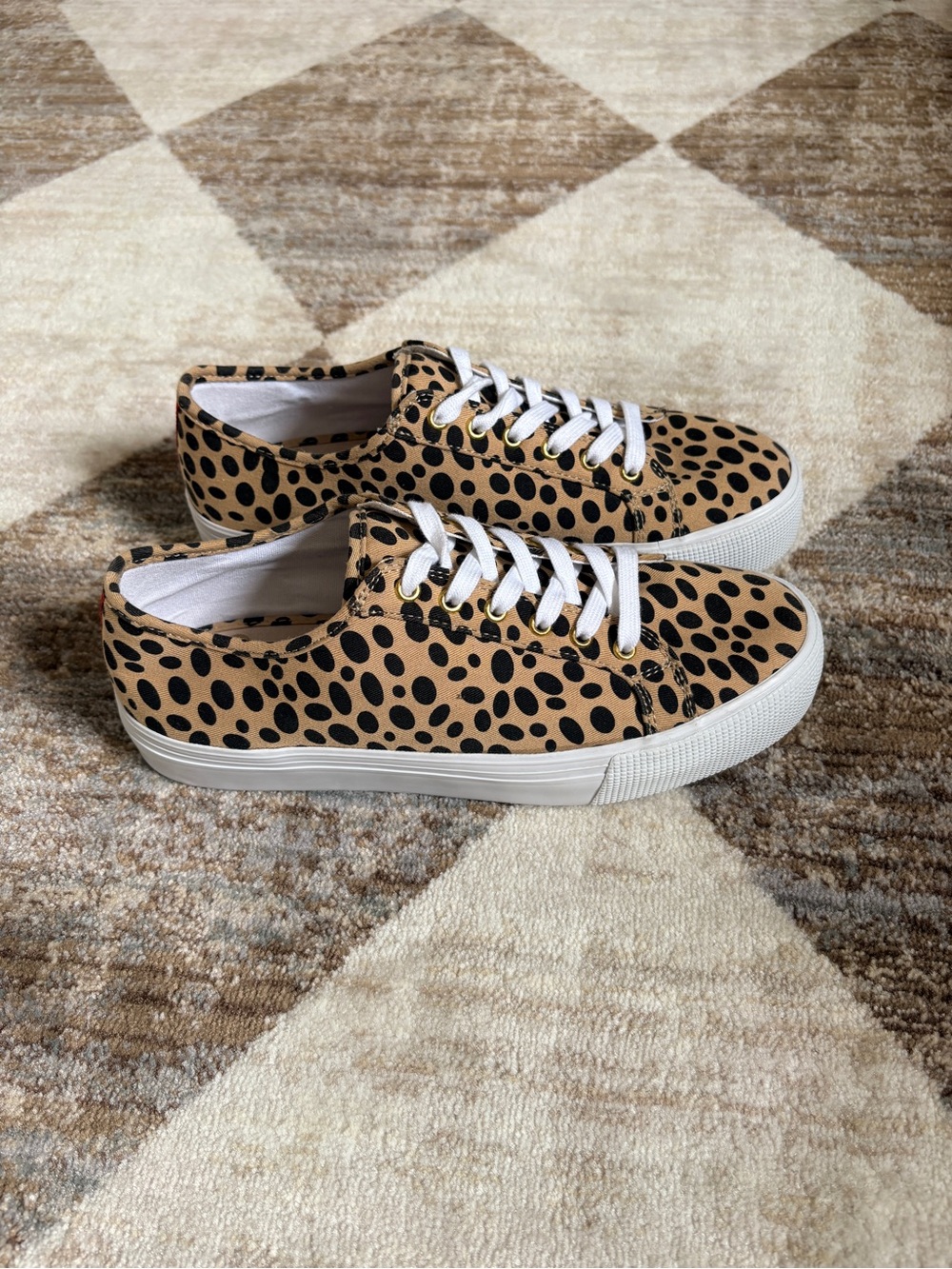 Boden Leopard-Print Low-Top Sneakers in Tan and Black